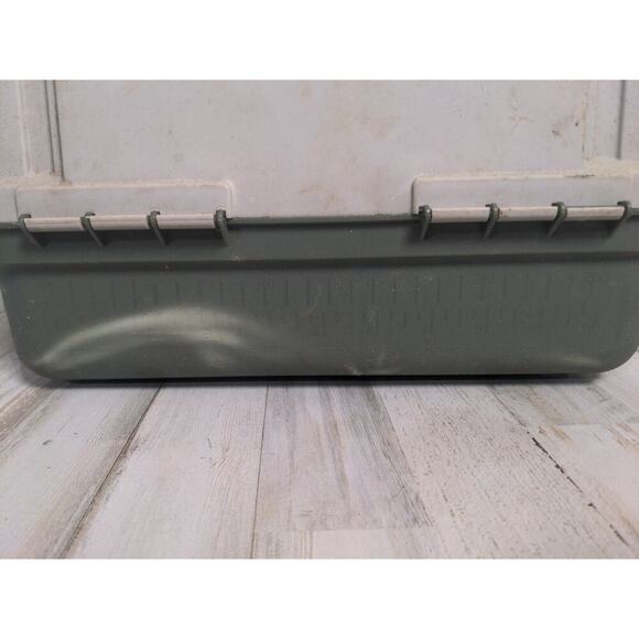 Vintage Plano Tackle Box 1 Extending Tray Compartments, green & gray - Picture 5 of 9
